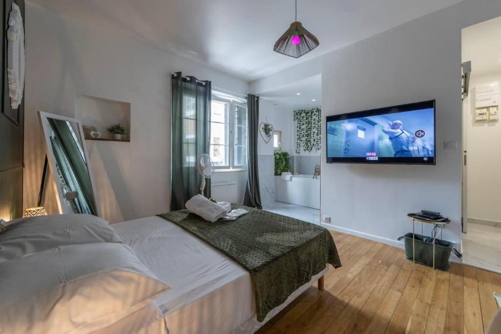 Romantique Balneo Apartment *